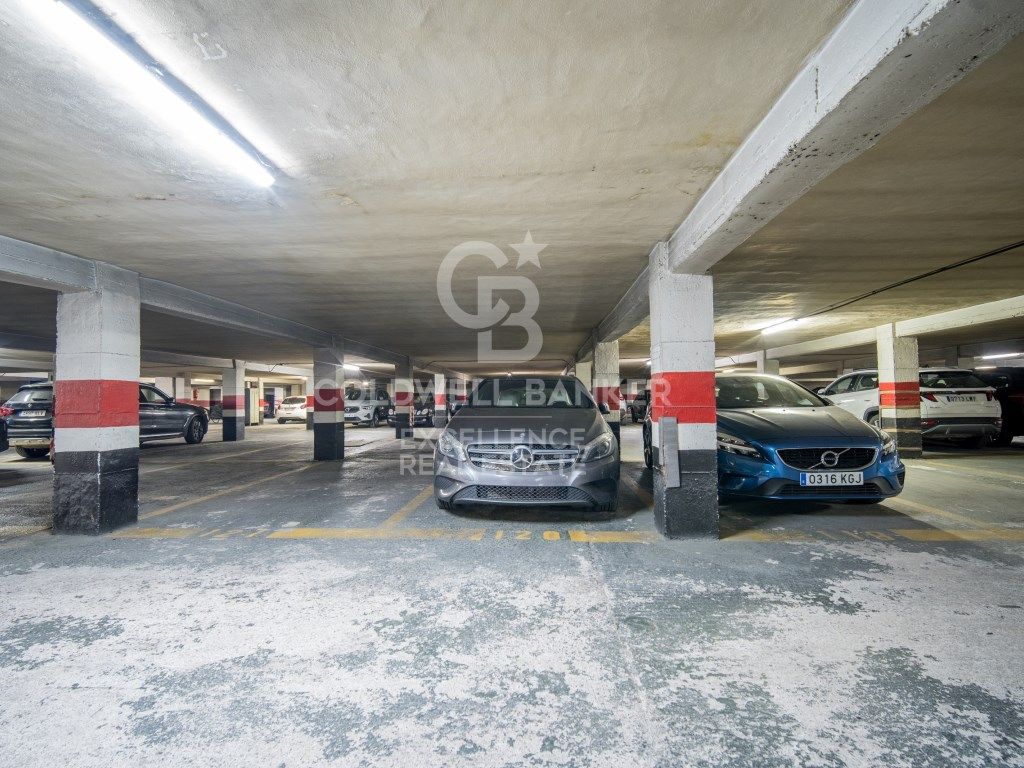 Parking of Garage for sale in  Valencia Capital