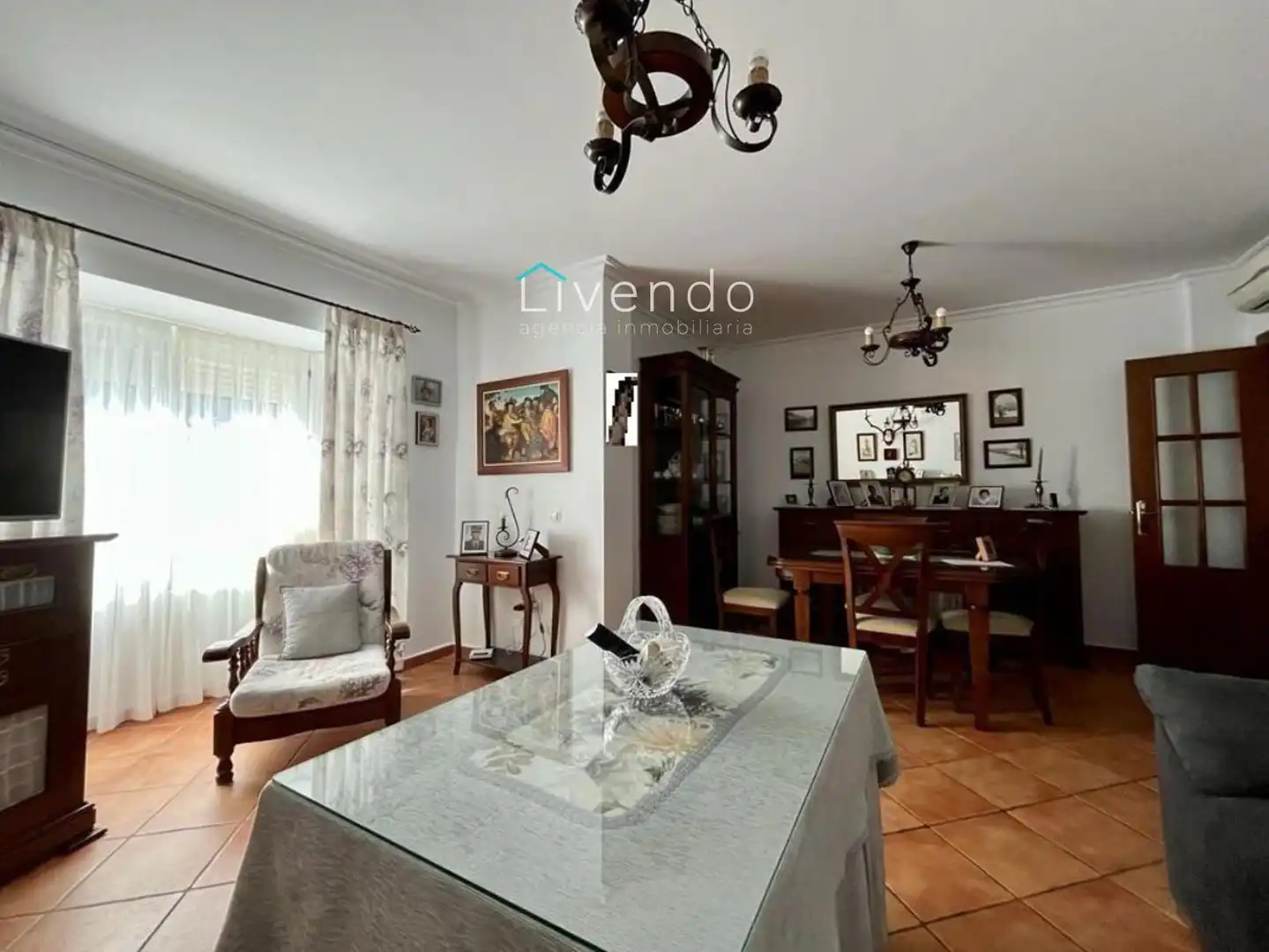 Sala d'estar de Casa o xalet en venda en Chiclana de la Frontera amb Terrassa i Traster