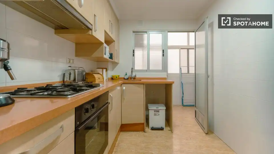 Piso con terraza en alquiler en Poblats Marítims, imagen 9