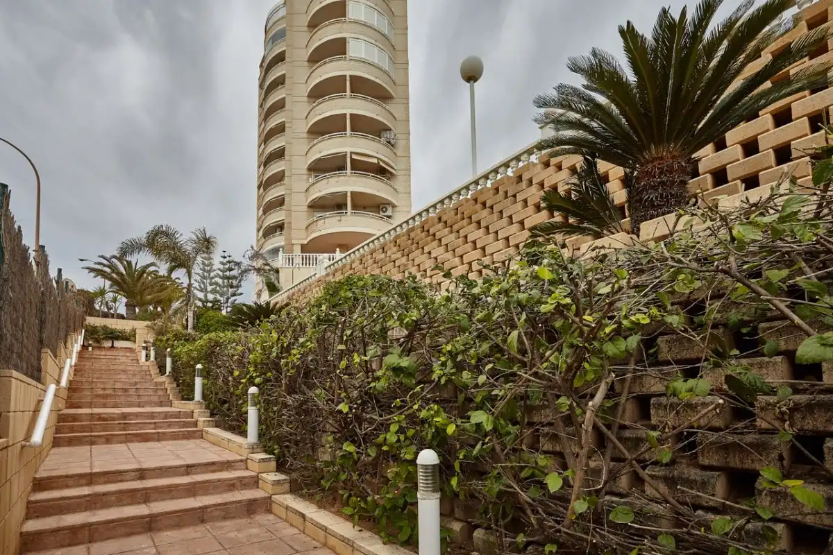 Exterior view of Apartments for rent in El Campello  with Air Conditioner, Heating and Private garden