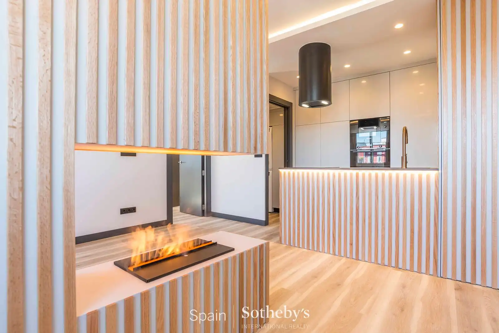 Cocina de Apartamento en venta en Madrid con Aire acondicionado, Calefacción y Piscina