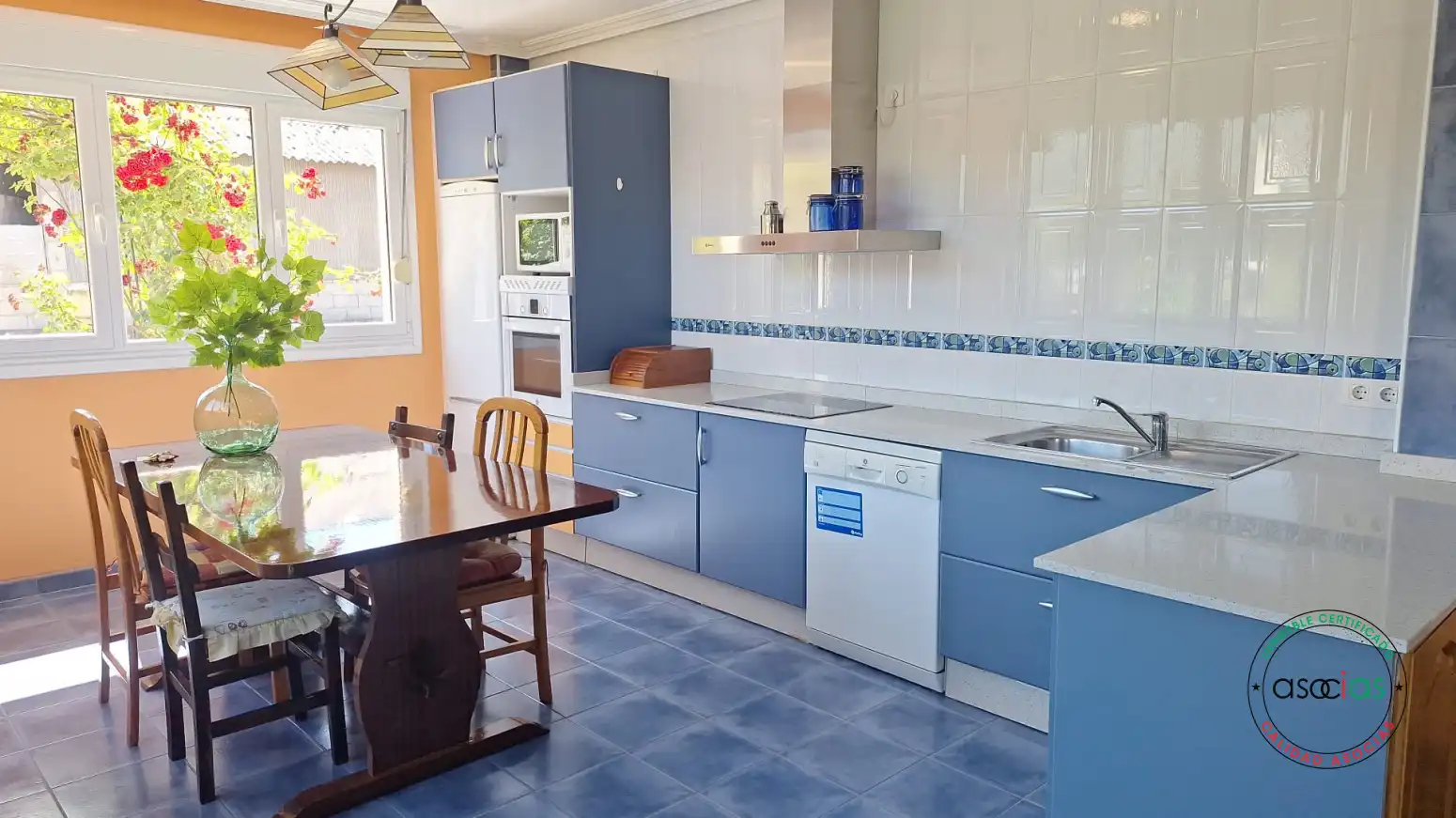 Kitchen of Houses for sale in Ponferrada  with Heating, Private garden and Terrace