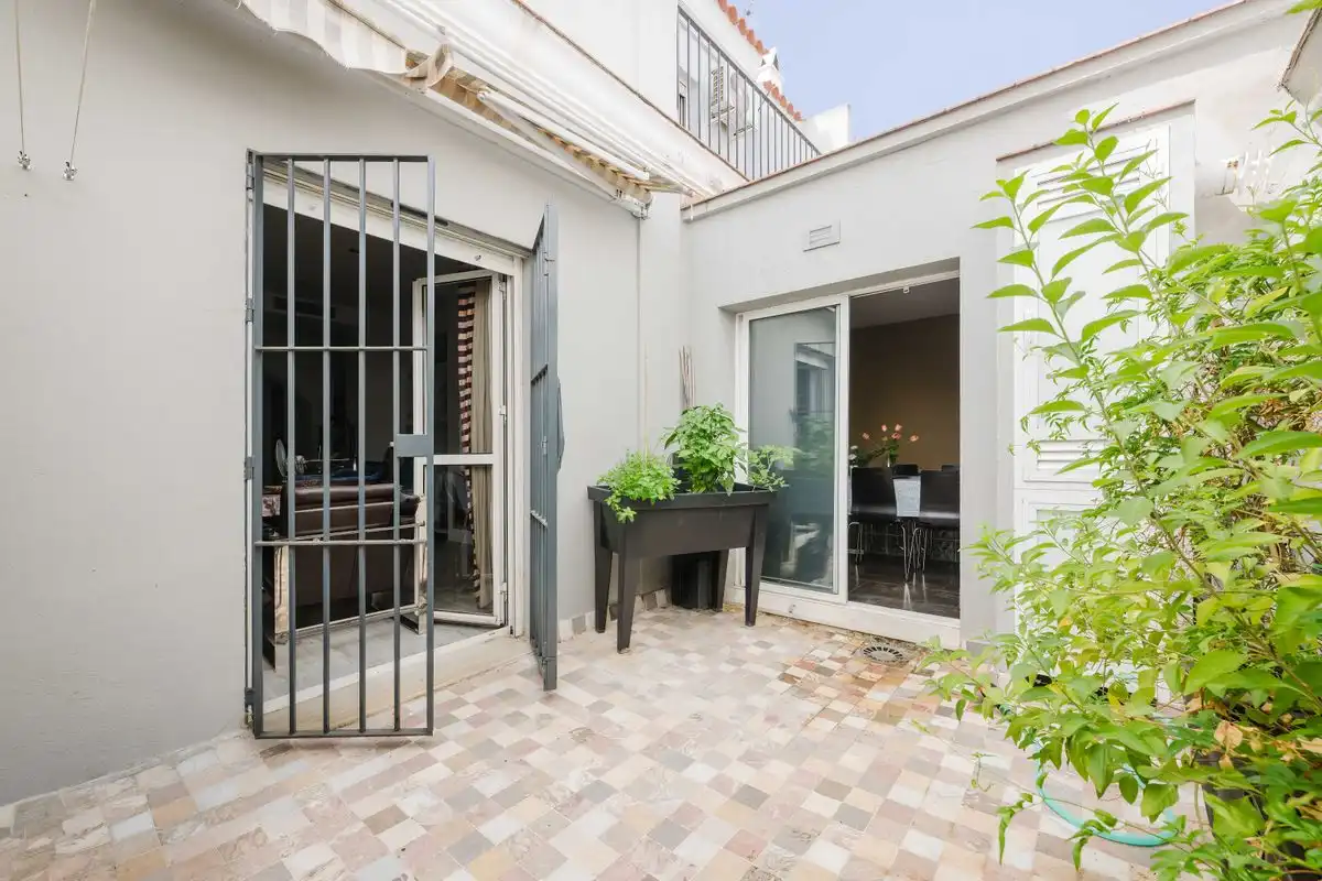 Terrassa de Casa o xalet en venda en Gines amb Aire condicionat i Calefacció