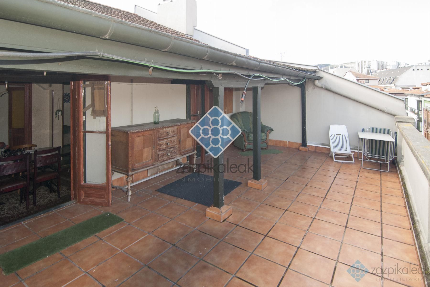 Terrassa de Pis en venda en Bilbao  amb Calefacció i Terrassa