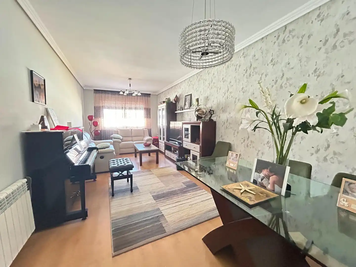 Sala d'estar de Casa o xalet en venda en Antequera amb Terrassa, Traster i Balcó