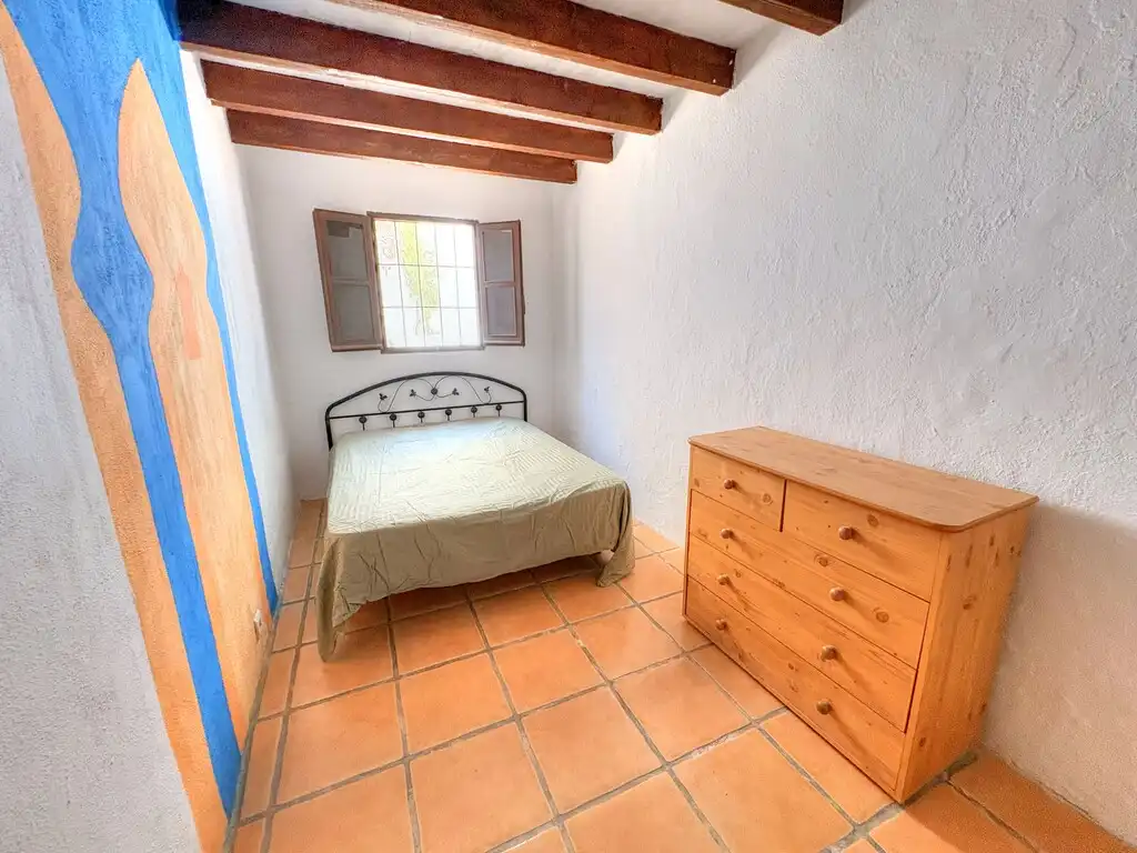 Habitación de Finca rústica en venta en Benamargosa con Jardín privado y Amueblado