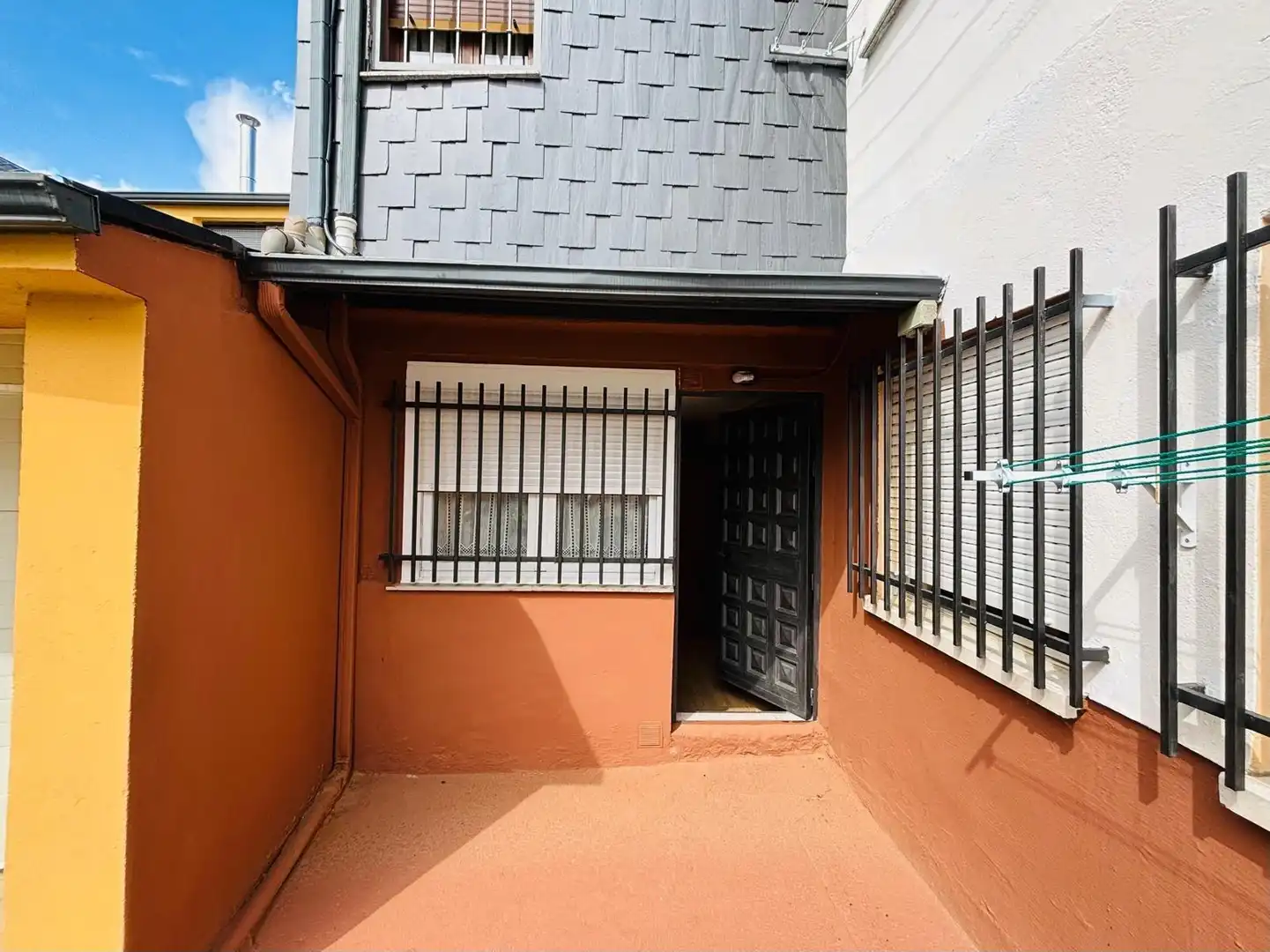 Vista exterior de Apartamento de alquiler en Castropodame con Calefacción y Amueblado
