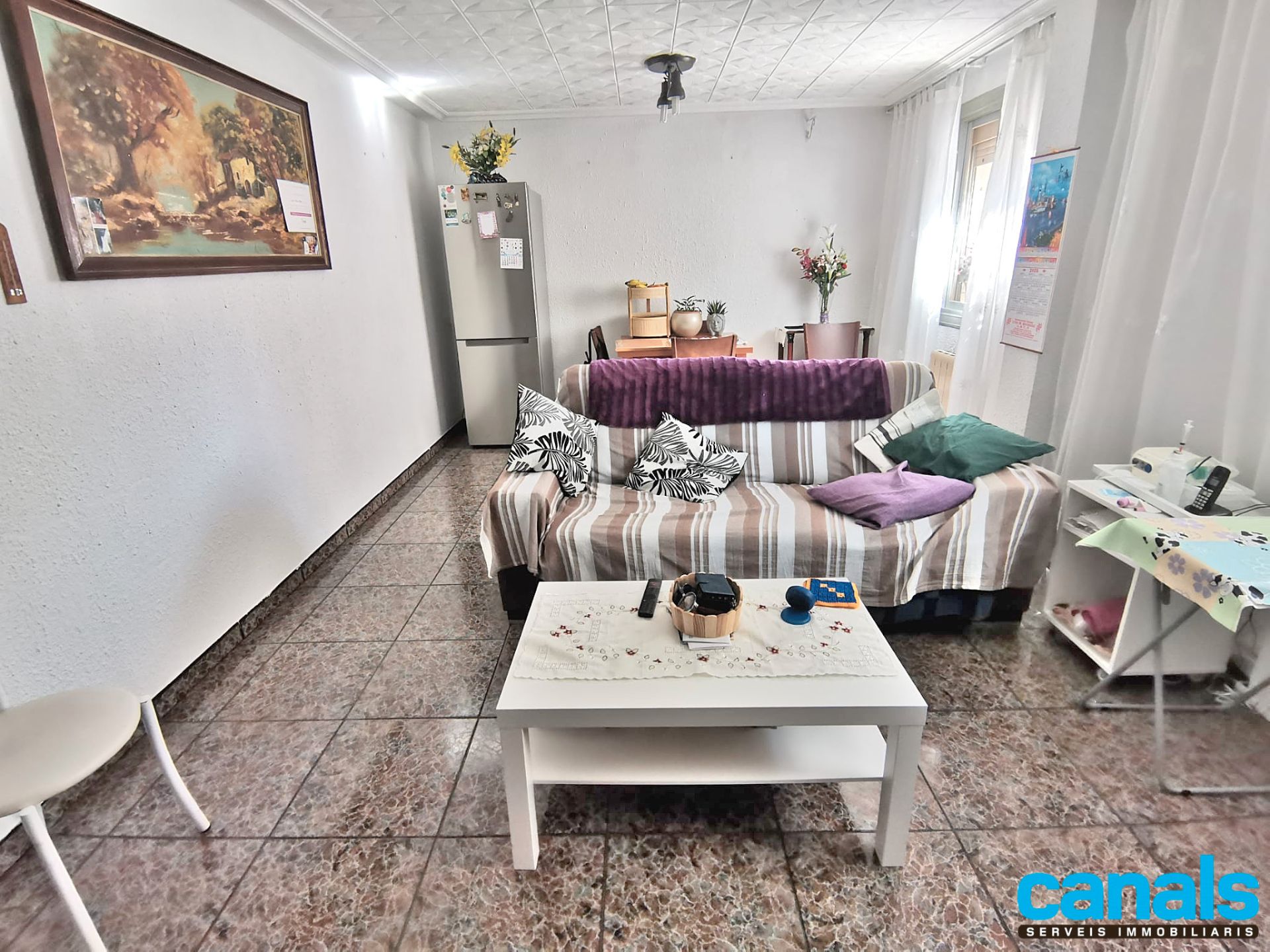 Living room of Planta baja for sale in Cerdanyola del Vallès  with Heating and Oven