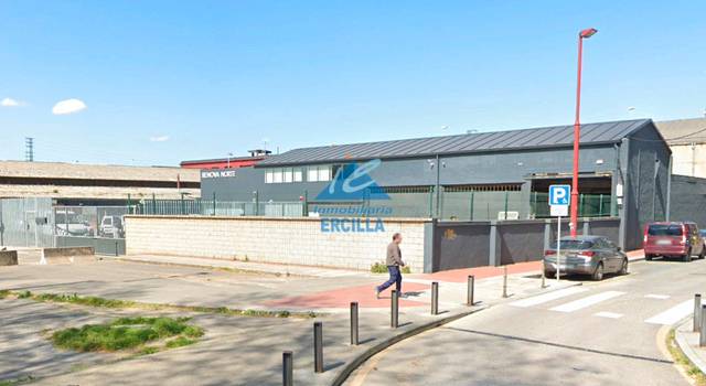 Nave industrial en Alquiler en Lutxana - Llano