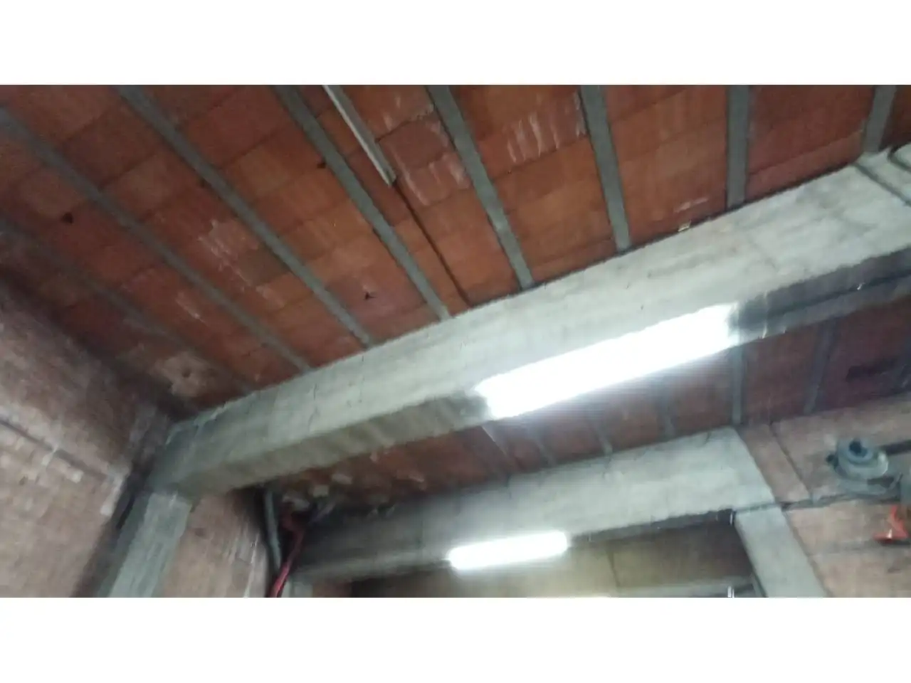 Gewerbefläche zum Verkauf in Berga, imagen 6
