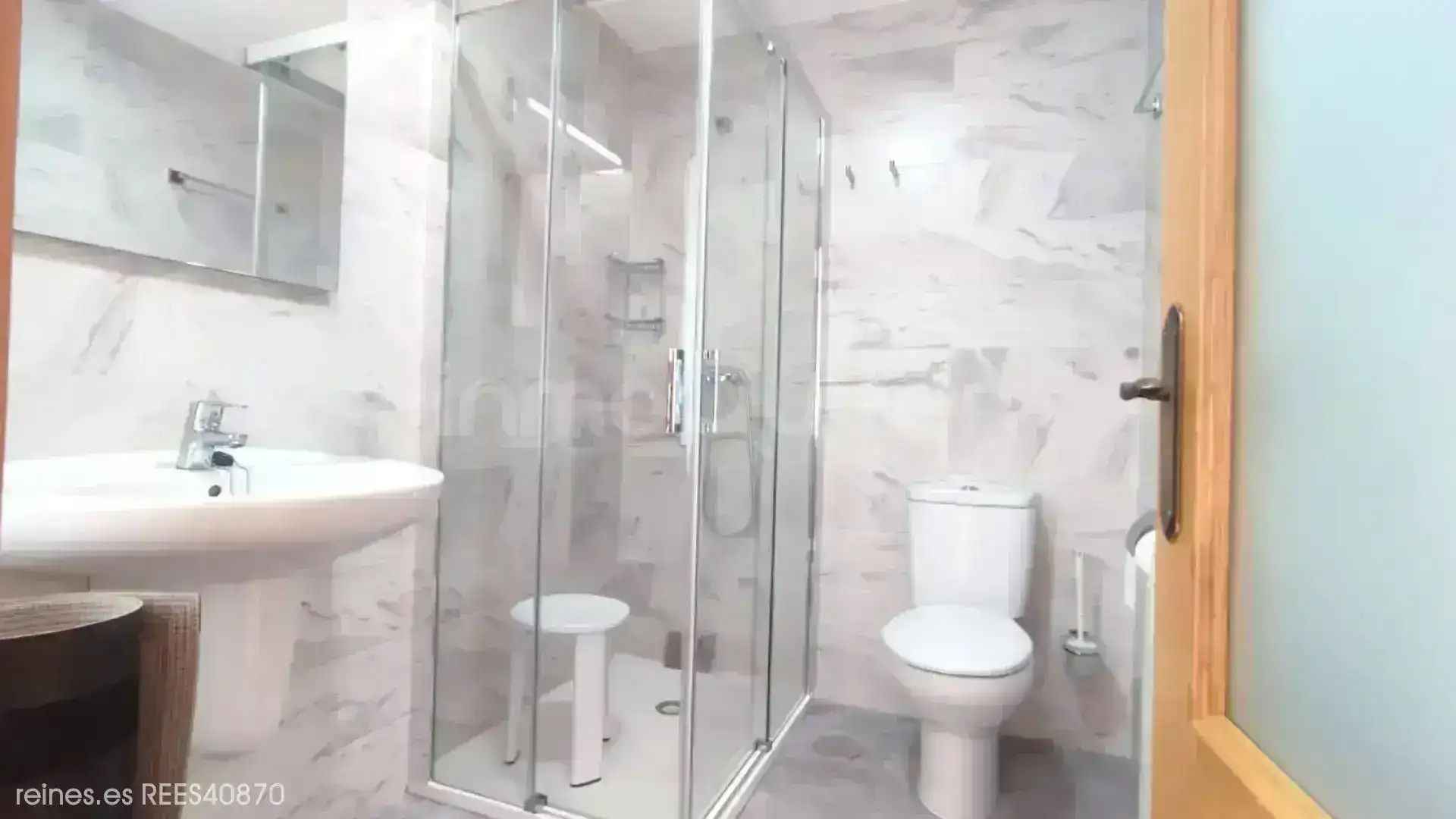 Bathroom of Houses for sale in Llanes  with Heating, Private garden and Terrace