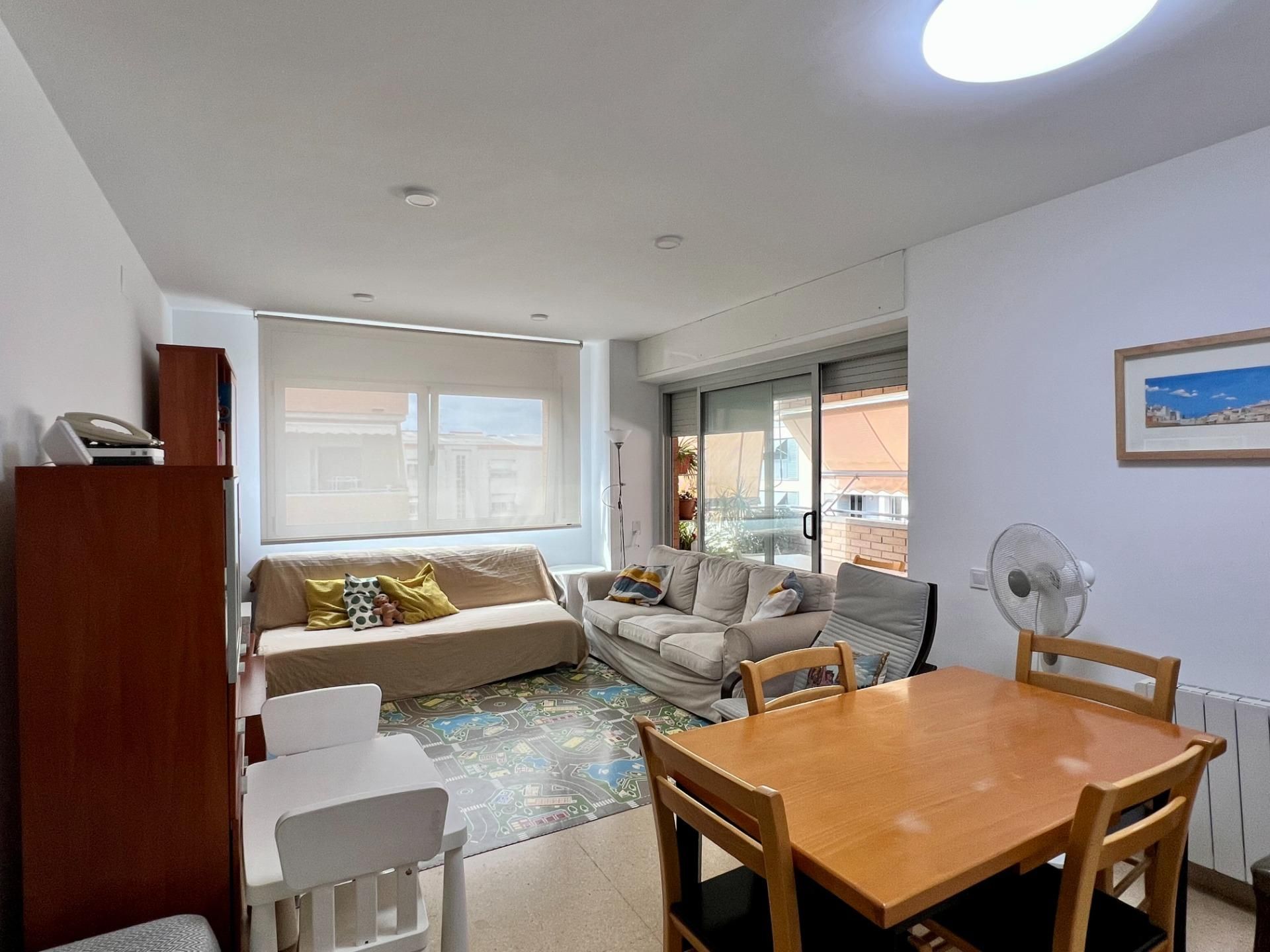 Living room of Flat for sale in Sabadell  with Heating, Terrace and Balcony