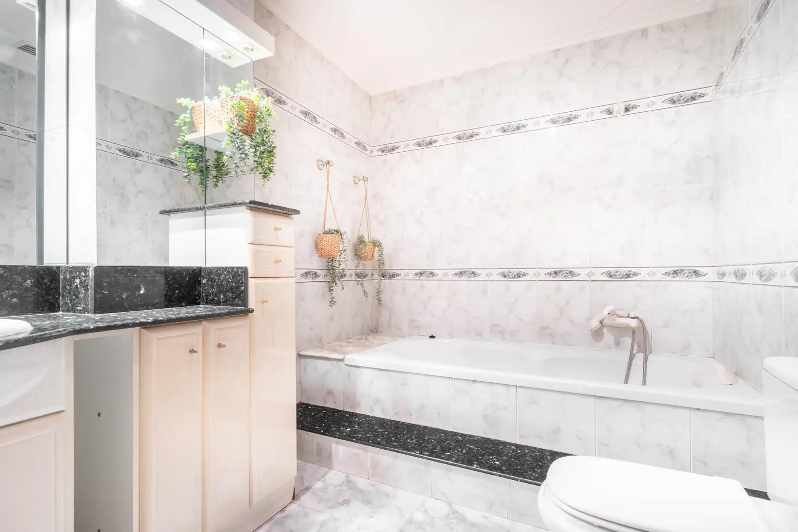 Baño de Edificio en venta en Bercianos del Páramo