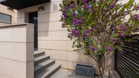 Terrassa de Casa o xalet en venda en  Madrid Capital amb Aire condicionat, Calefacció i Jardí privat