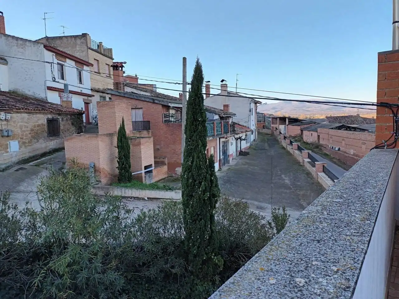 Vista exterior de Casa o chalet en venta en Alberite con Terraza y Amueblado