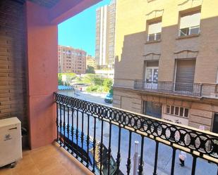 Exterior view of Flat for sale in  Zaragoza Capital