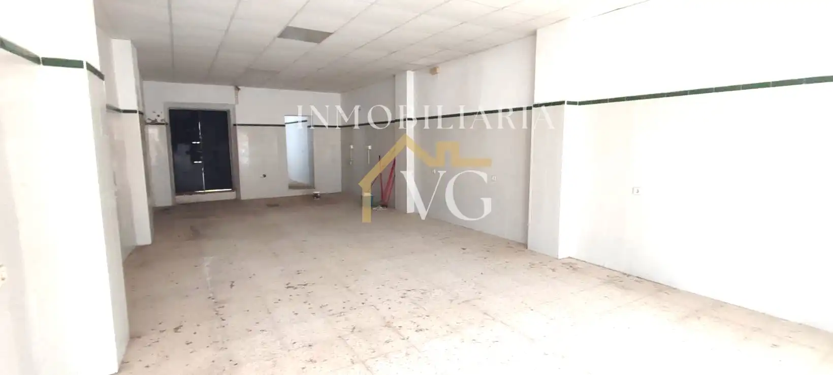 Local comercial en venda a Guillena pueblo, imagen 9