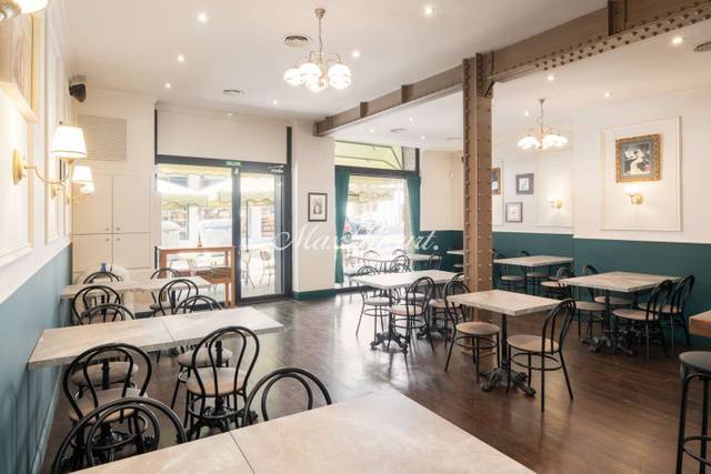 Local comercial en Alquiler en Sant Gervasi- Galvany