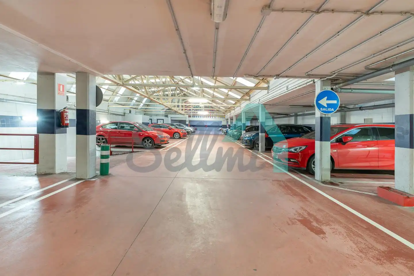 Parking of Flat for rent in Oviedo   with Heating, Parquet flooring and Furnished