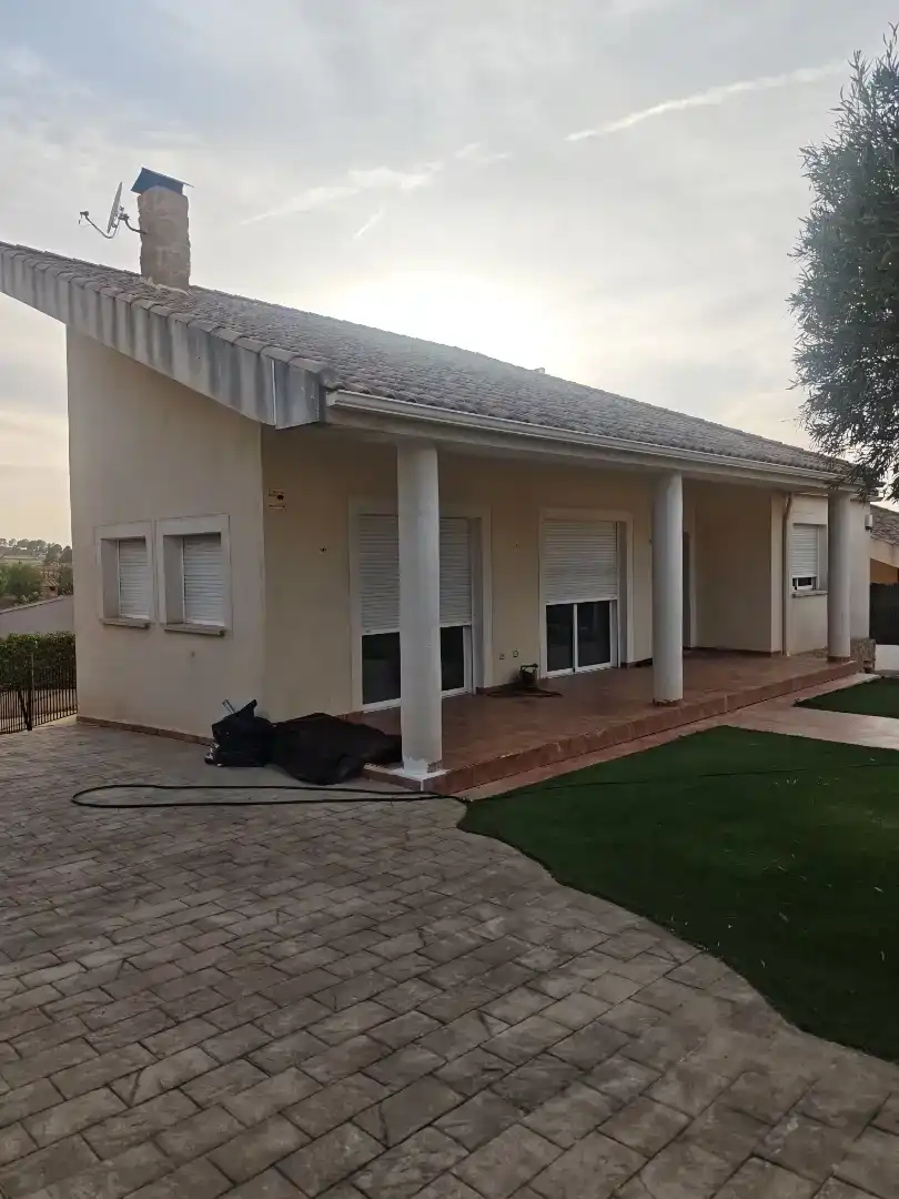 Vista exterior de Casa o xalet en venda en  Murcia Capital amb Aire condicionat, Piscina i Balcó