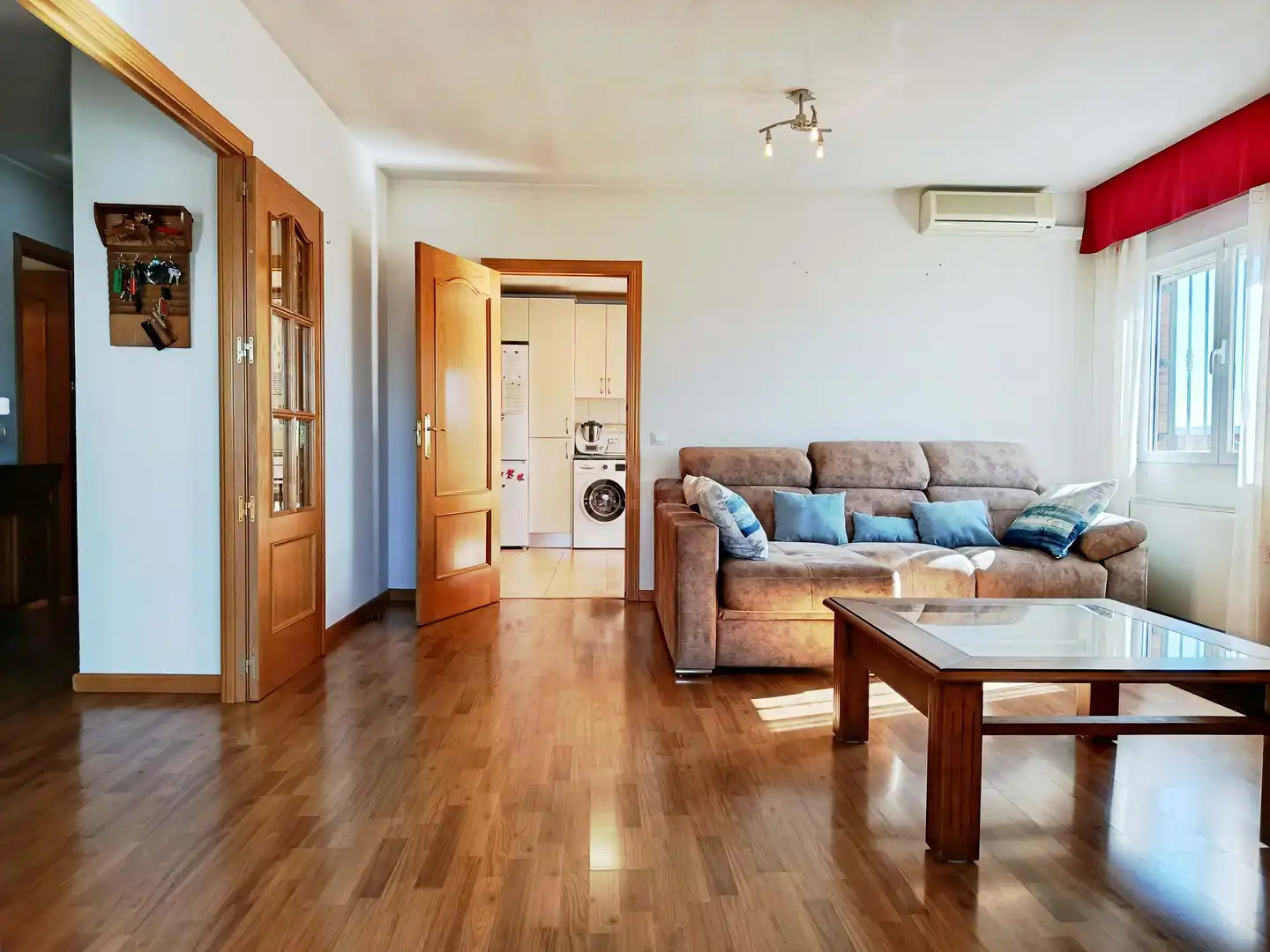 Living room of Houses for sale in Meco  with Air Conditioner, Heating and Terrace