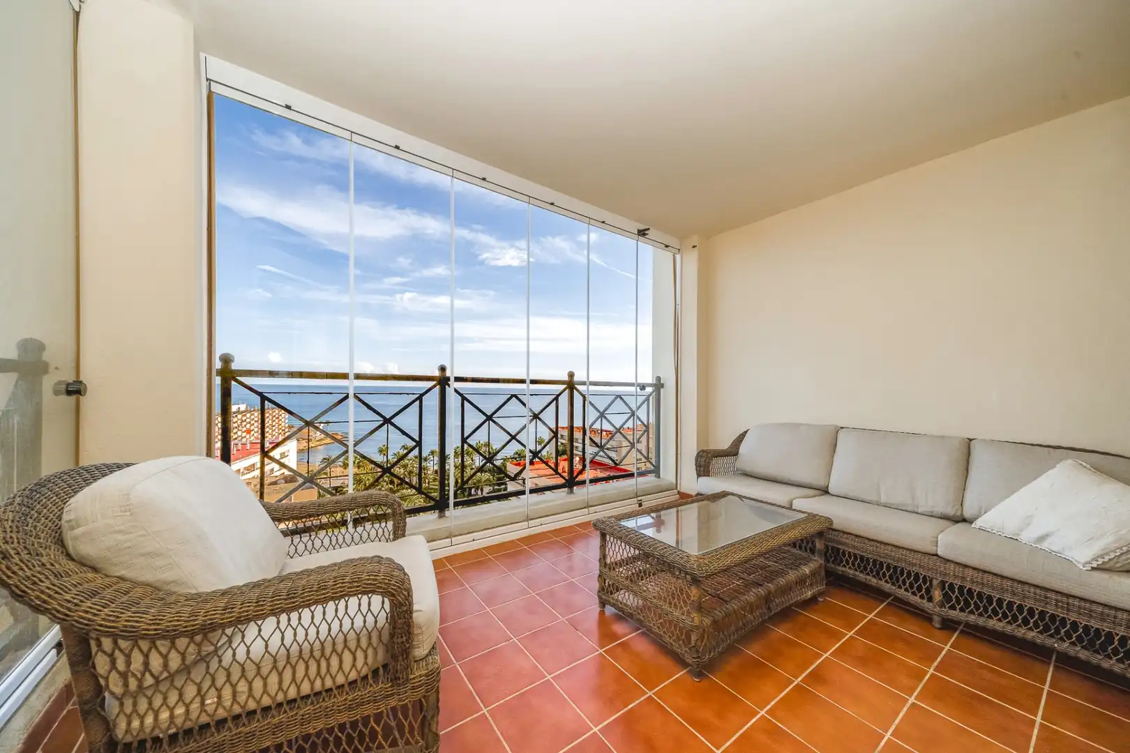 Wohnung mit Terrasse zum Verkauf in Playa de los Locos, imagen 5