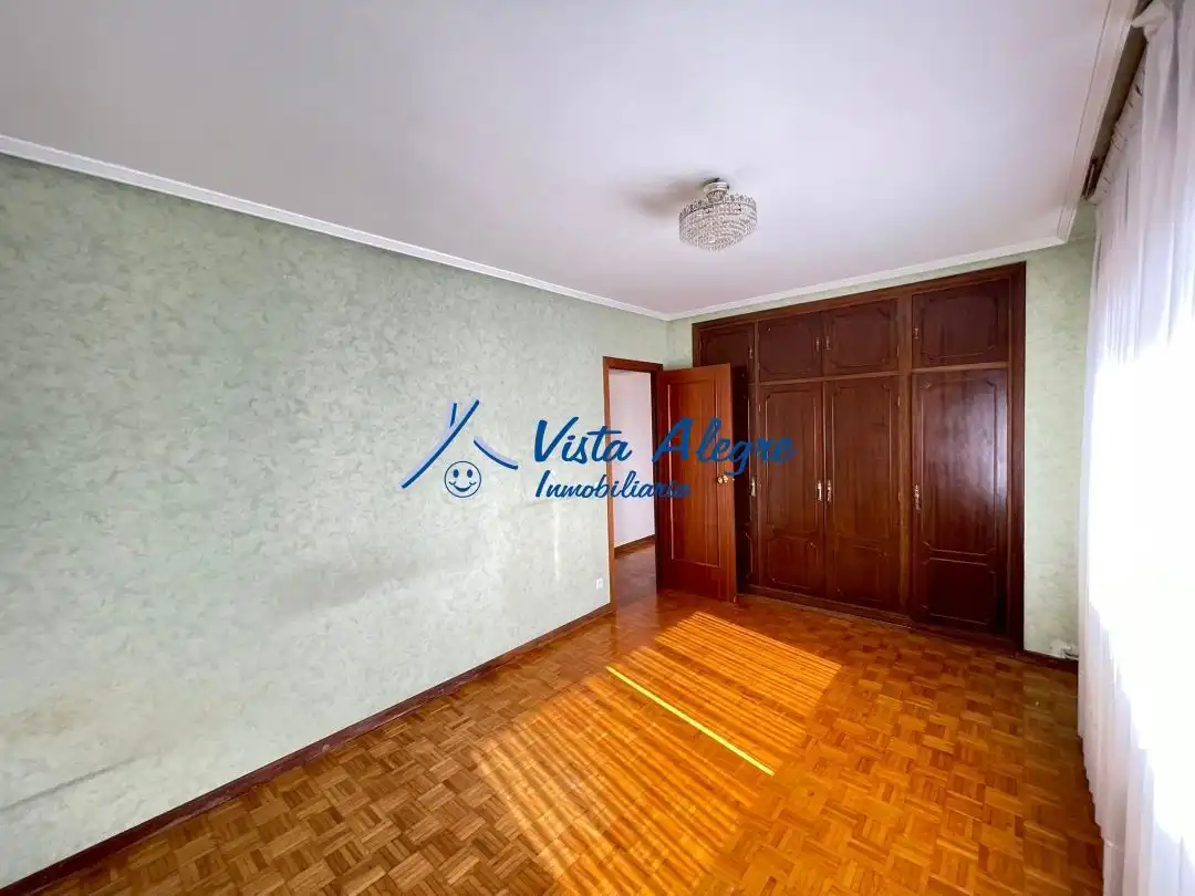 Habitación de Piso en venta en Haro con Calefacción, Terraza y Trastero