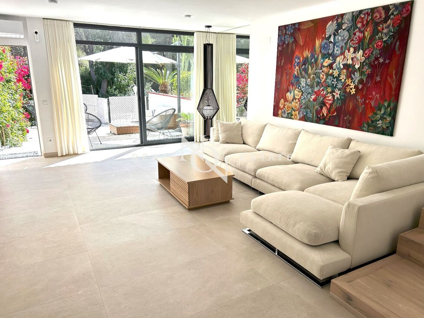 Sala d'estar de Casa o xalet de lloguer en  Valencia Capital amb Aire condicionat, Calefacció i Jardí privat