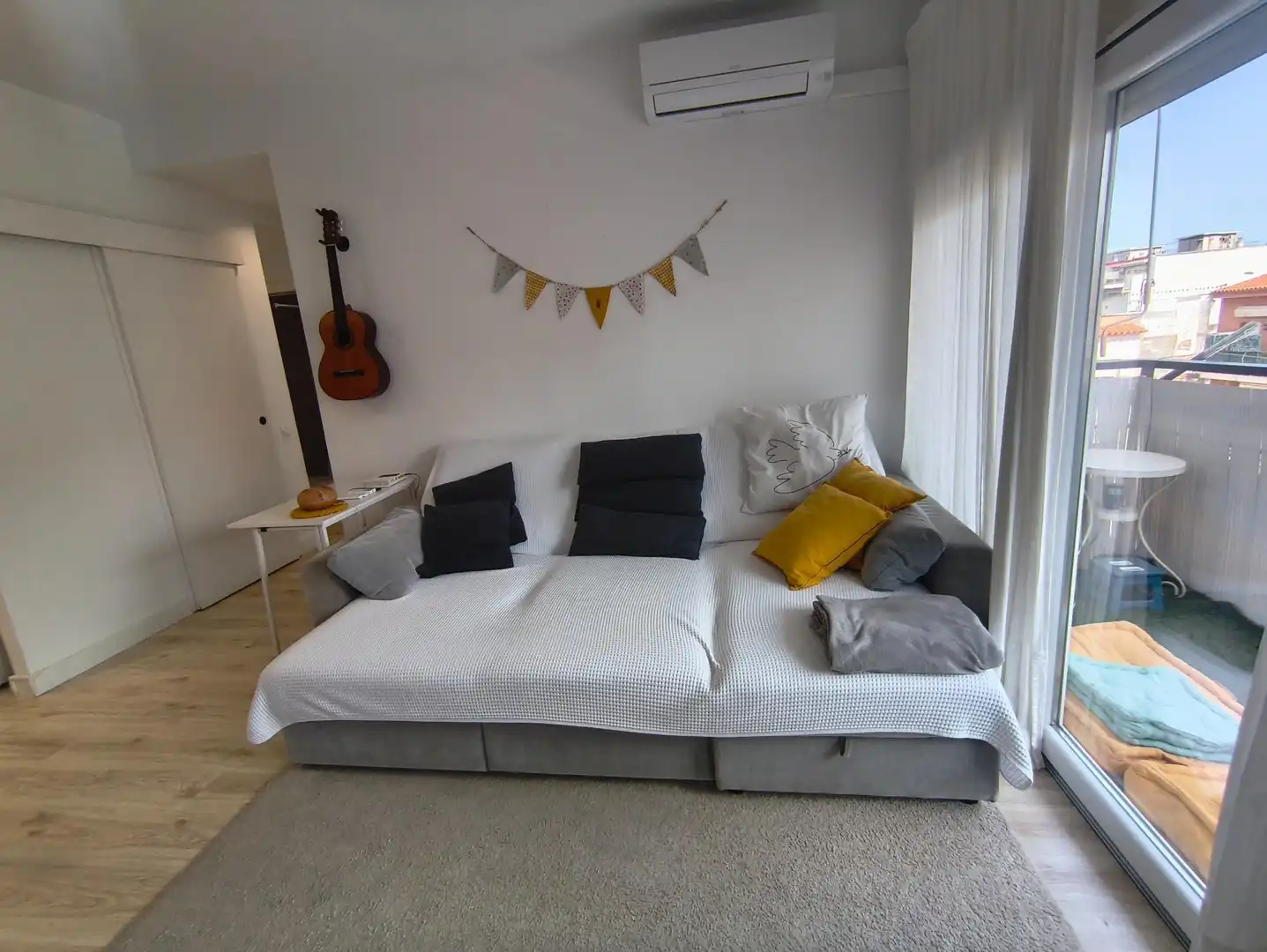 Sala d'estar de Àtic en venda en Castelldefels amb Balcó
