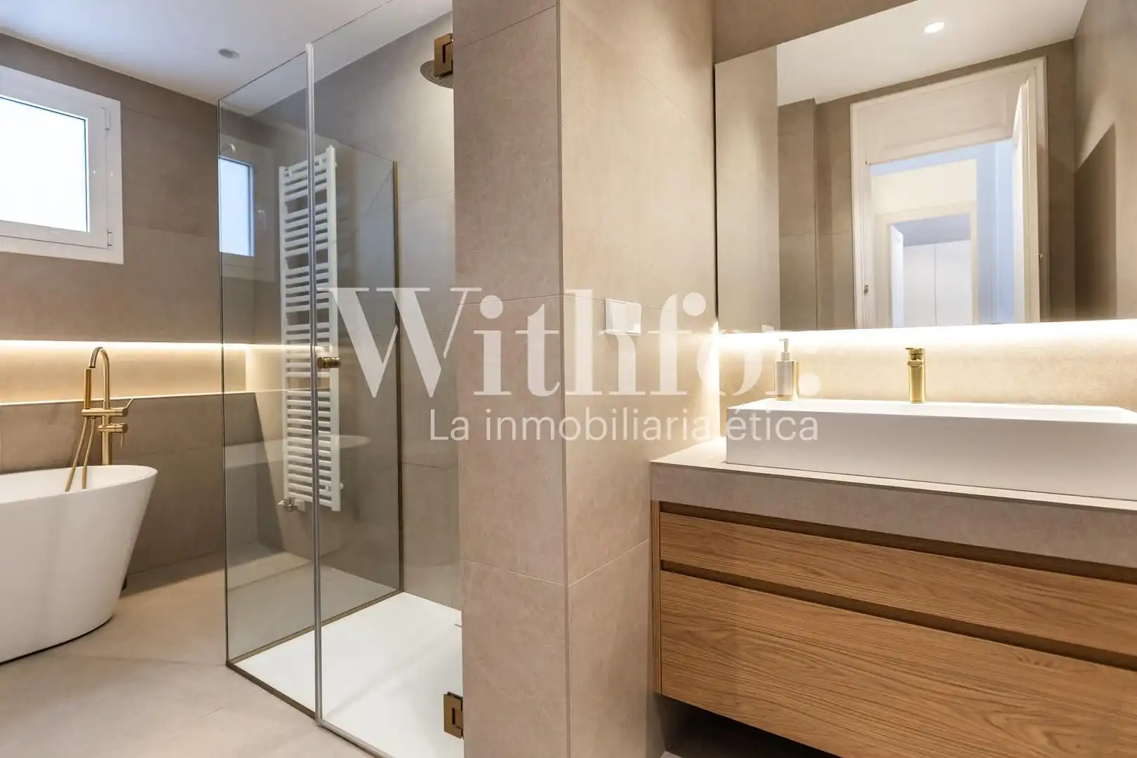 Flat with terrace to rent in Passeig GRACIA, imagen 47