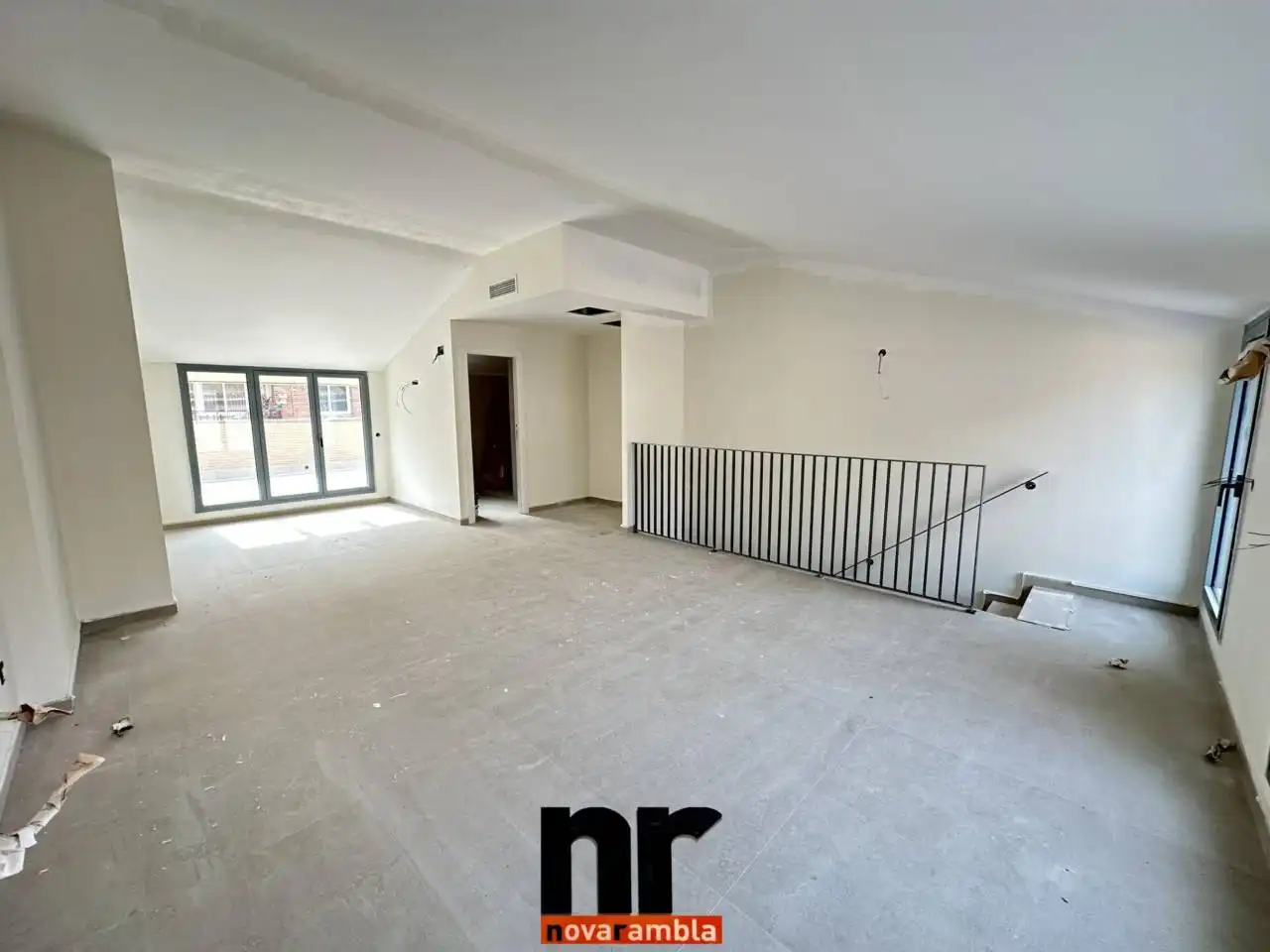 Dúplex en venda en Ripollet amb Aire condicionat, Terrassa i Balcó