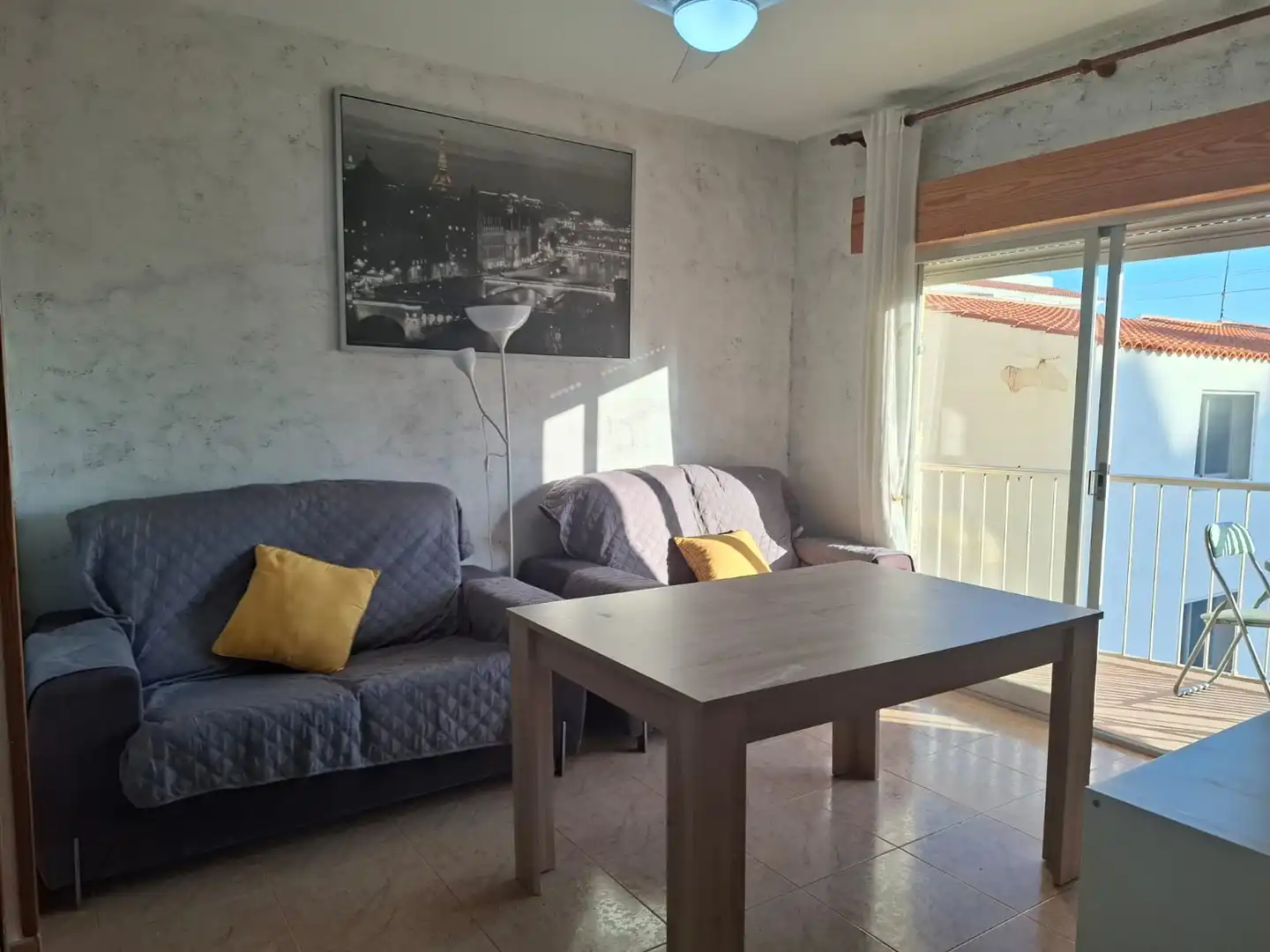 Living room of Flat for sale in Torrenueva Costa  with Terrace and Furnished