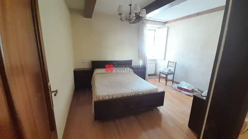Habitación de Casa o chalet en venta en Santiago de Compostela  con Trastero