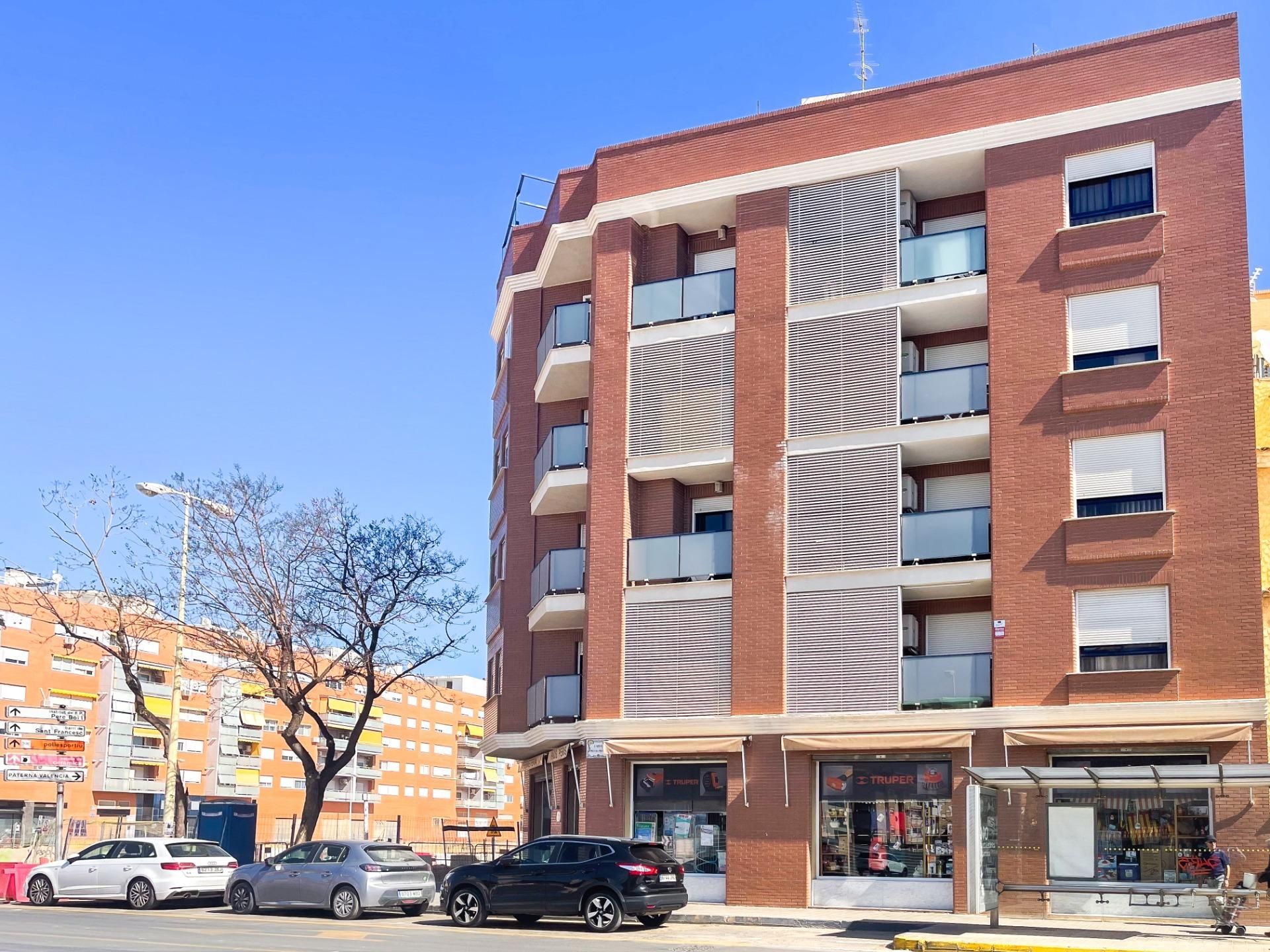 Exterior view of Flat for sale in Manises  with Air Conditioner, Heating and Terrace
