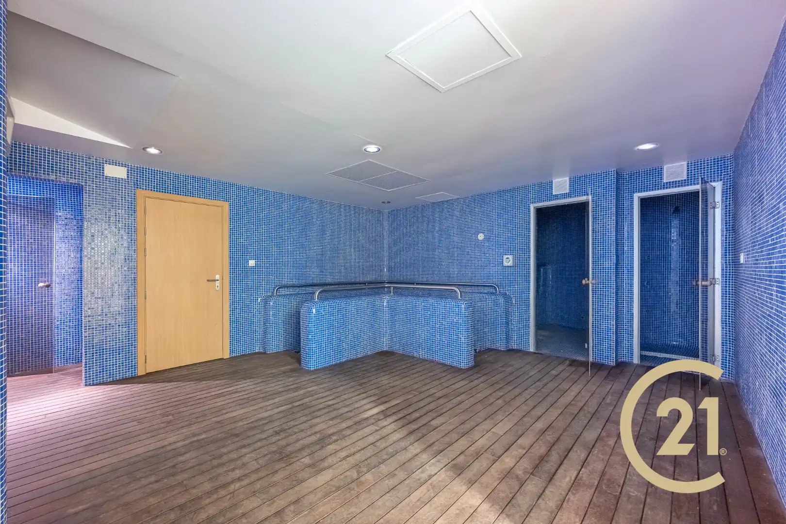 Buildings for sale in Estepona  with Community pool
