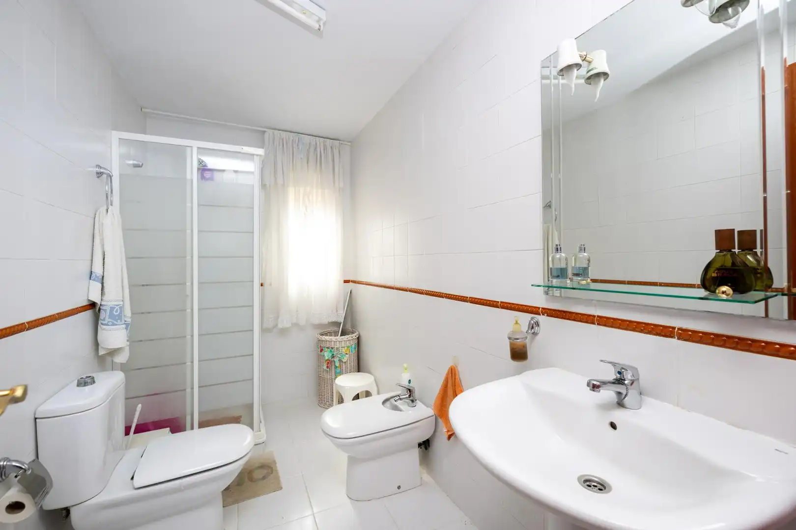 Bathroom of Flat for sale in Lanjarón  with Terrace
