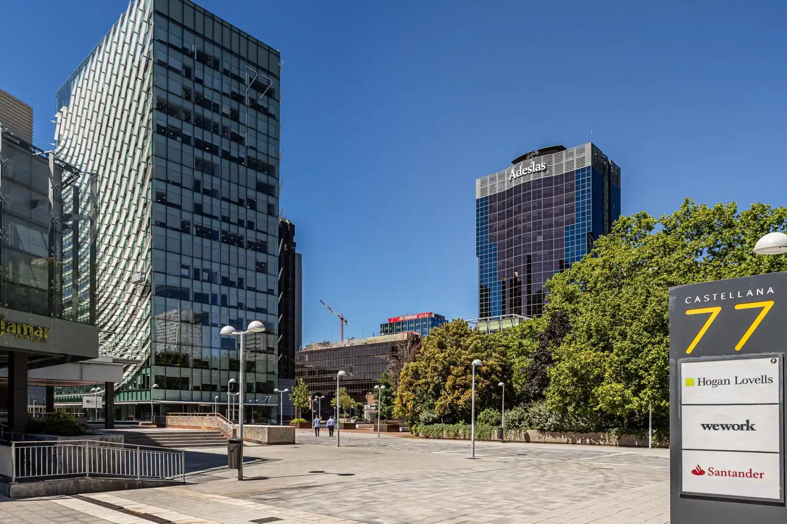Außenansicht von Wohnung zum Verkauf in Madrid mit Klimaanlage und Abstellraum