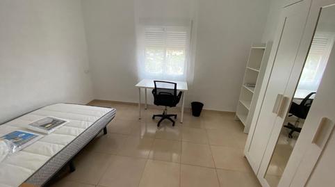 Photo 4 of Flat to share in Ángel Barrios, Camino de Ronda, Granada