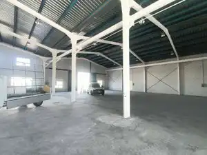 Nau industrial de lloguer a Zona de la Vega, imagen 7