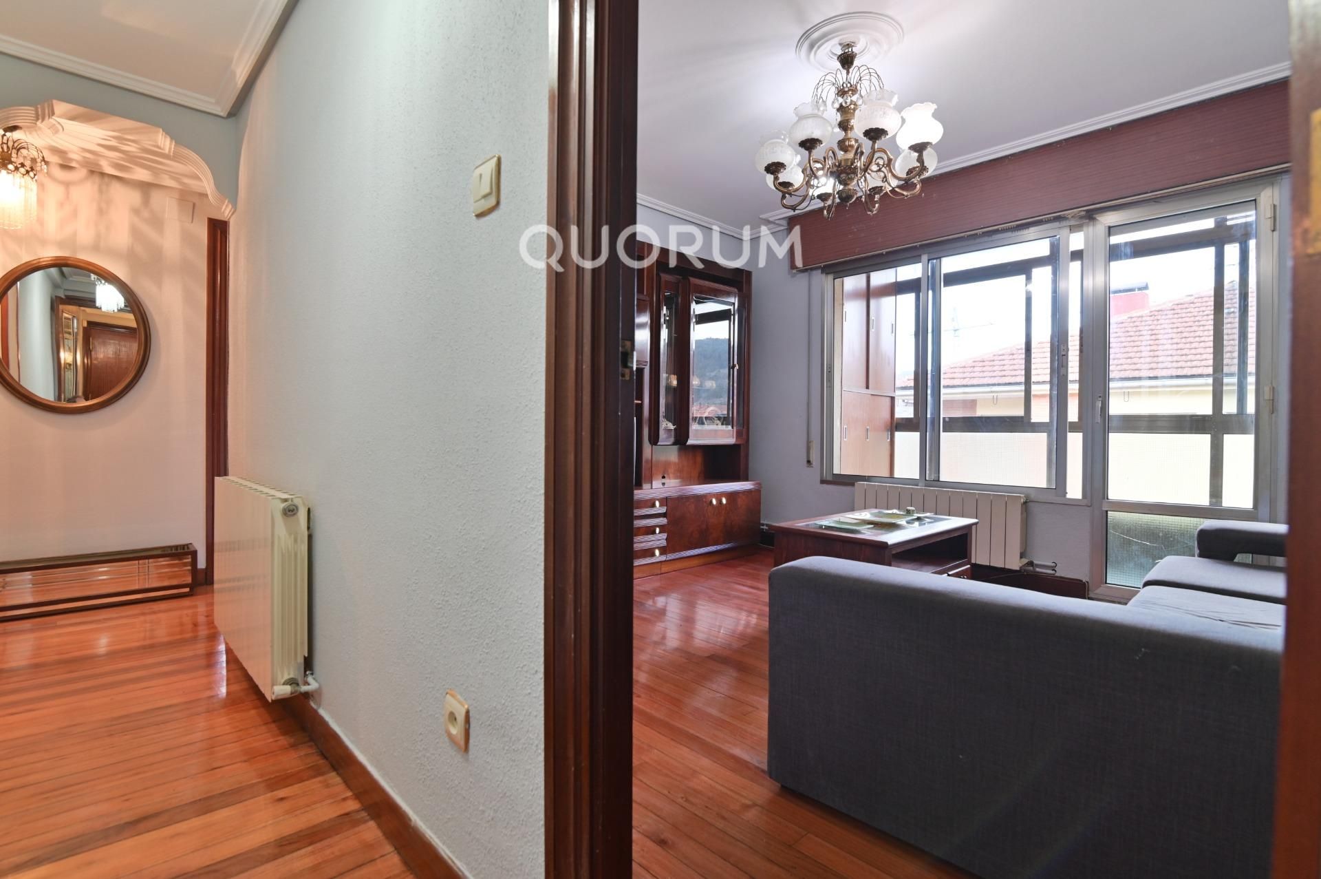 Living room of Flat for sale in Usansolo  with Heating, Furnished and Balcony