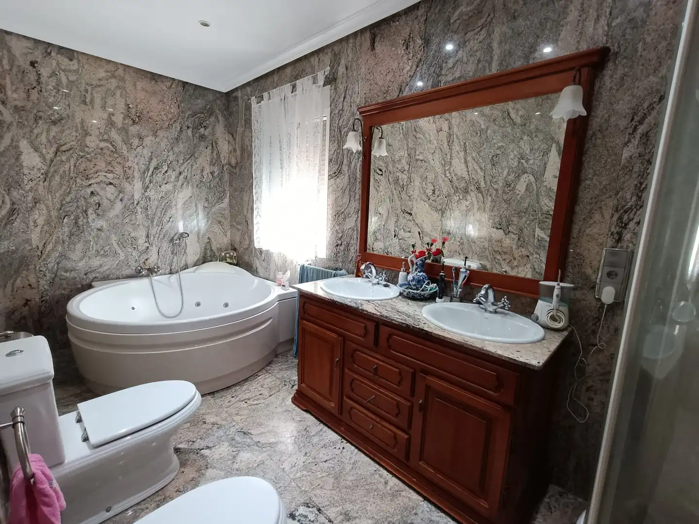 Baño de Casa o chalet en venta en Ciudad Real con Aire acondicionado, Jardín privado y Piscina
