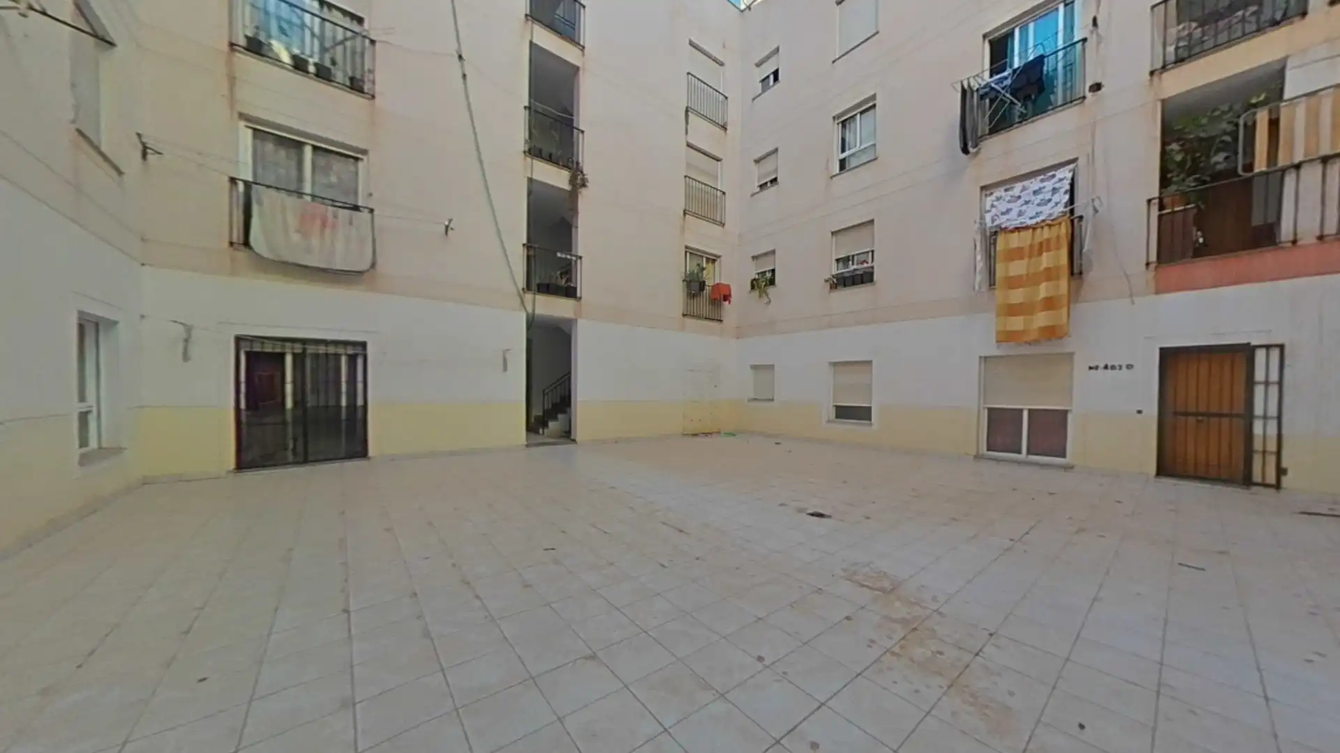 Exterior view of Flat for sale in Roquetas de Mar