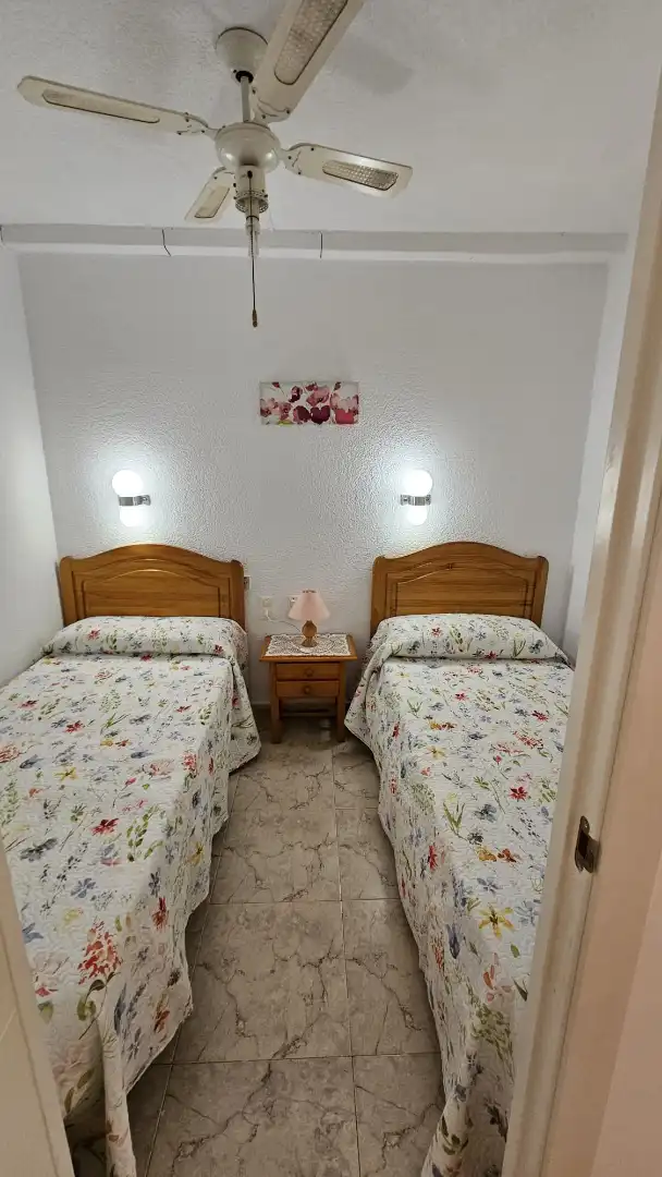 Dormitori de Estudi en venda en Salou amb Calefacció, Moblat i Forn