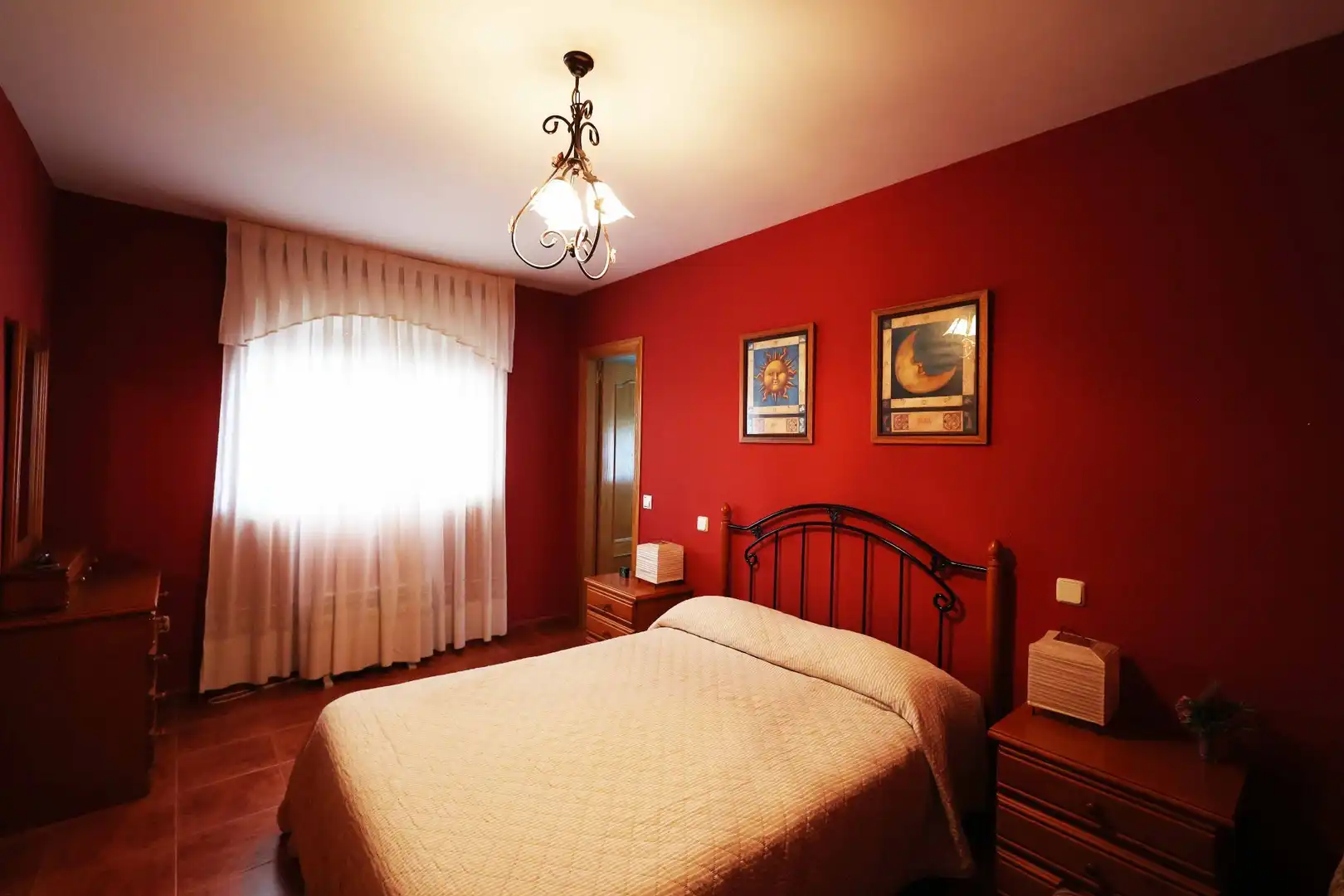 Habitación de Casa o chalet en venta en Colmenarejo con Calefacción, Jardín privado y Terraza