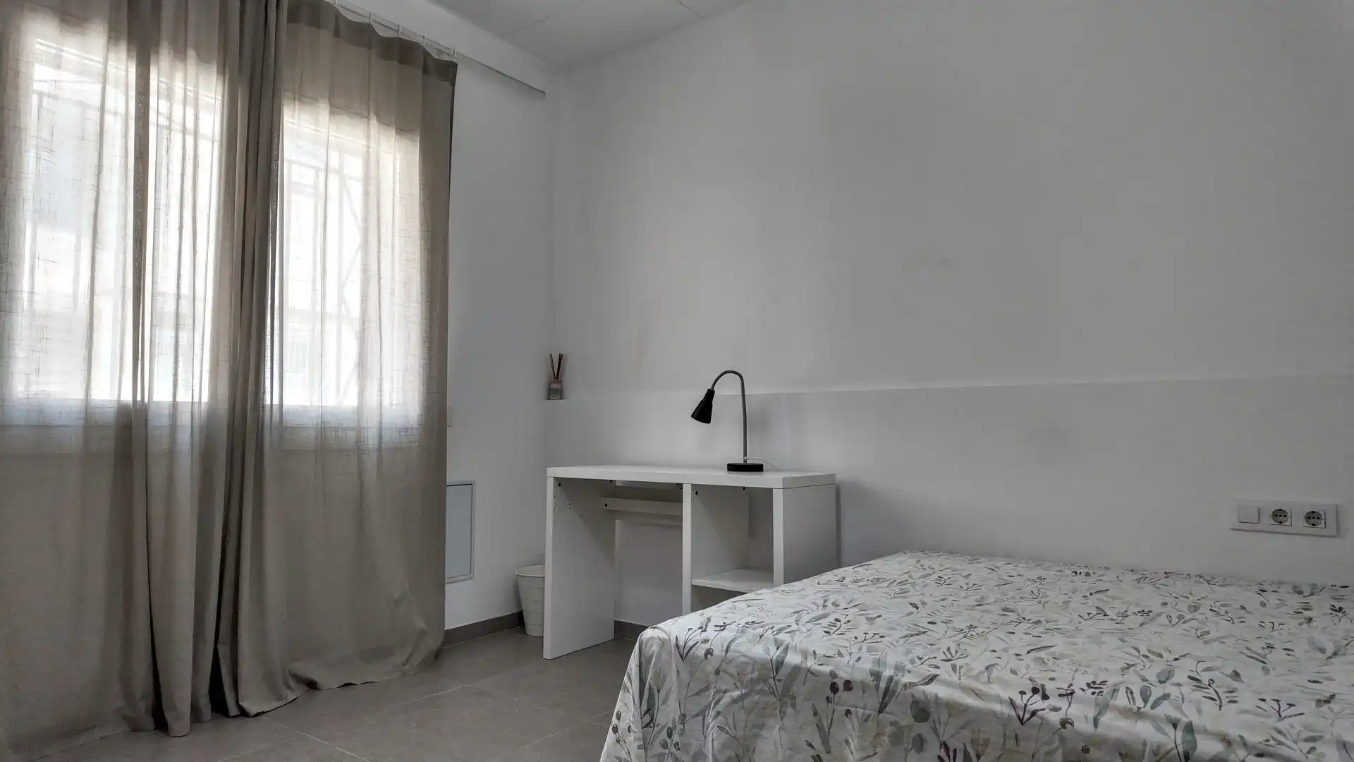 Dormitori de Casa o xalet de lloguer en Terrassa amb Jardí privat, Terrassa i Moblat