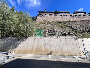 Residential land for sale in Les Escaldes