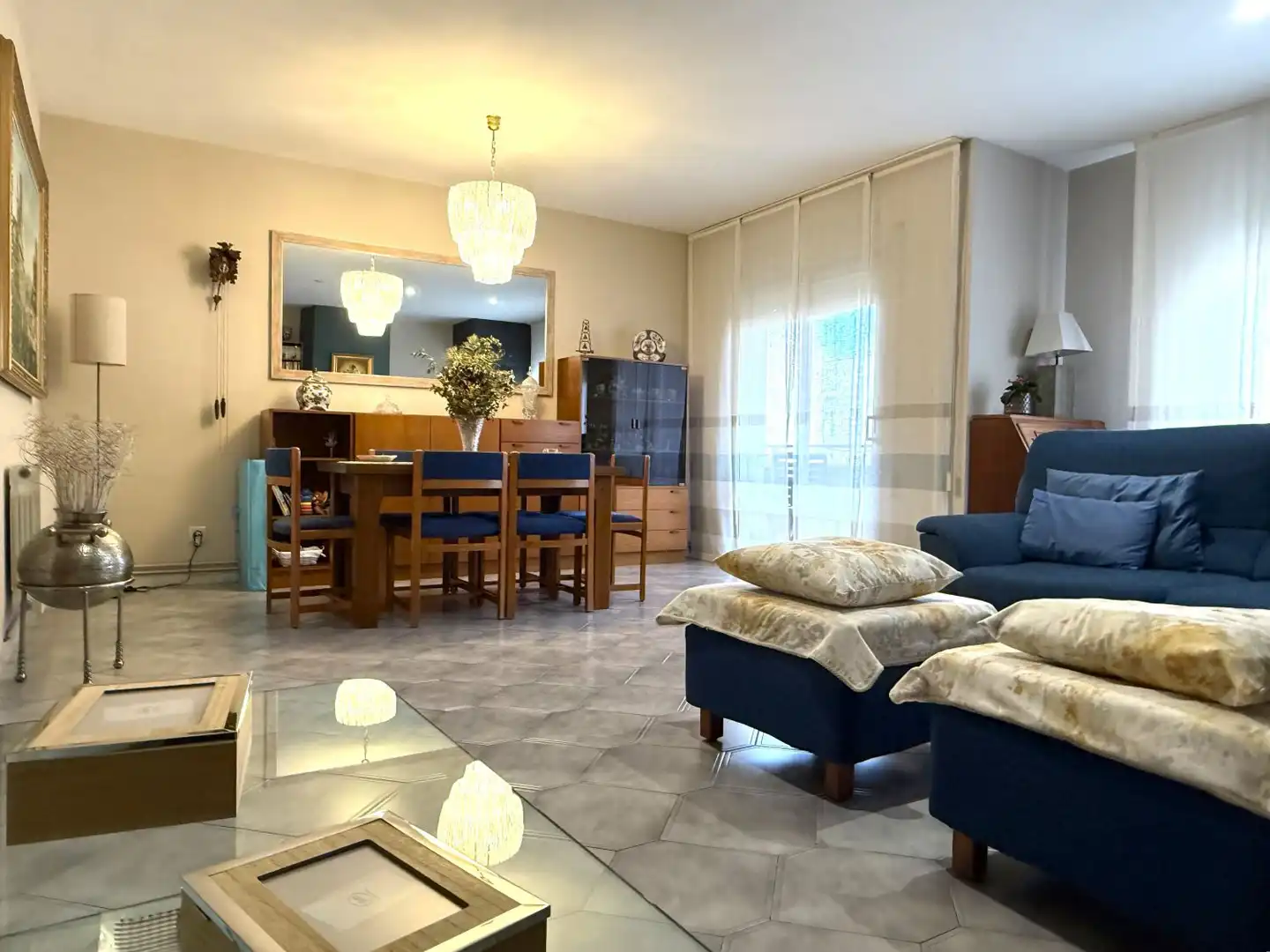 Living room of Flat for sale in Sant Boi de Llobregat  with Air Conditioner, Heating and Terrace