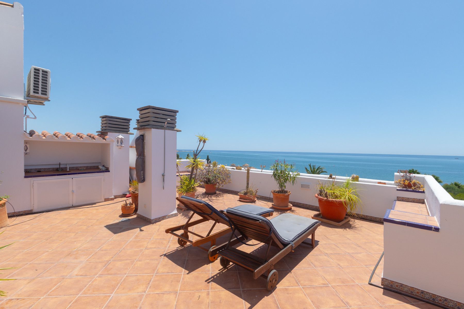 Terrace of Flat for sale in Estepona  with Air Conditioner, Terrace and Storage room