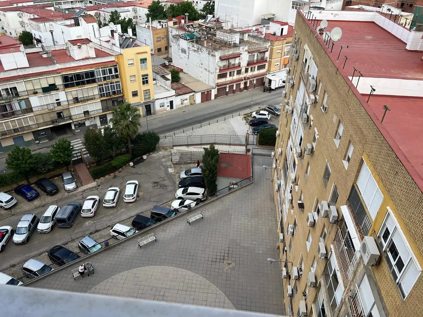 Parking de Piso en venta en Sevilla con Terraza