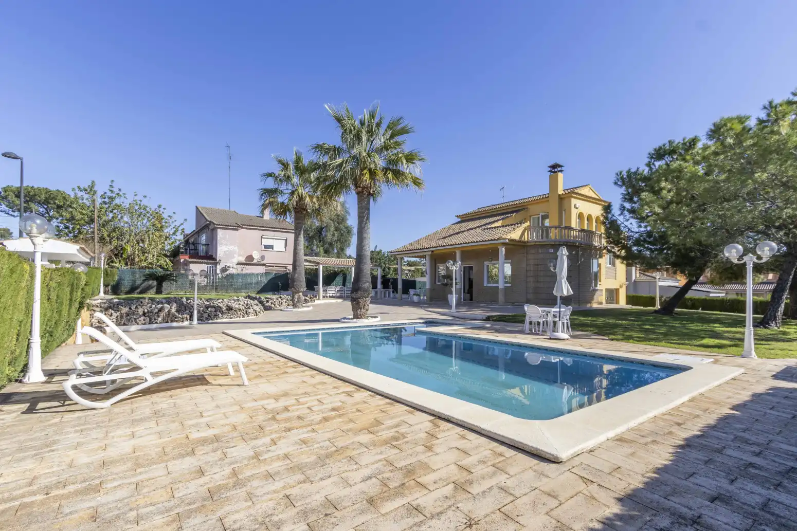 Piscina de Casa o chalet en venta en Torrent con Aire acondicionado, Calefacción y Jardín privado